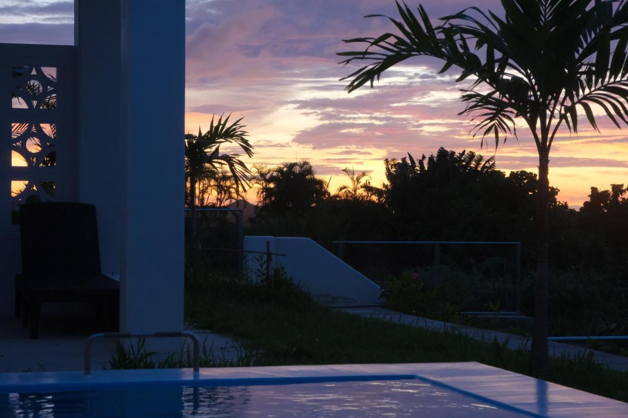 Blue Ocean Resort Ishigaki  Exterior photo